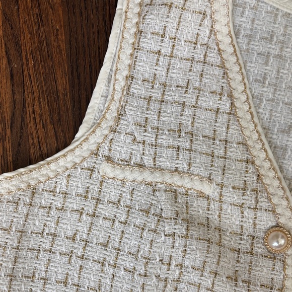 Cream and Gold Tweed Vest - Picture 5 of 6